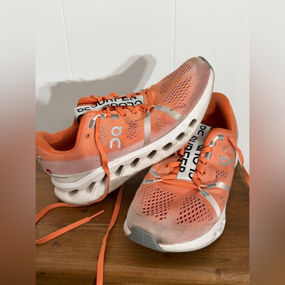 On Cloud Cloudsurfer Sneakers - Picture 11 of 12